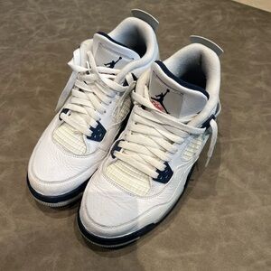 Jordan 4 Retro Midnight Navy